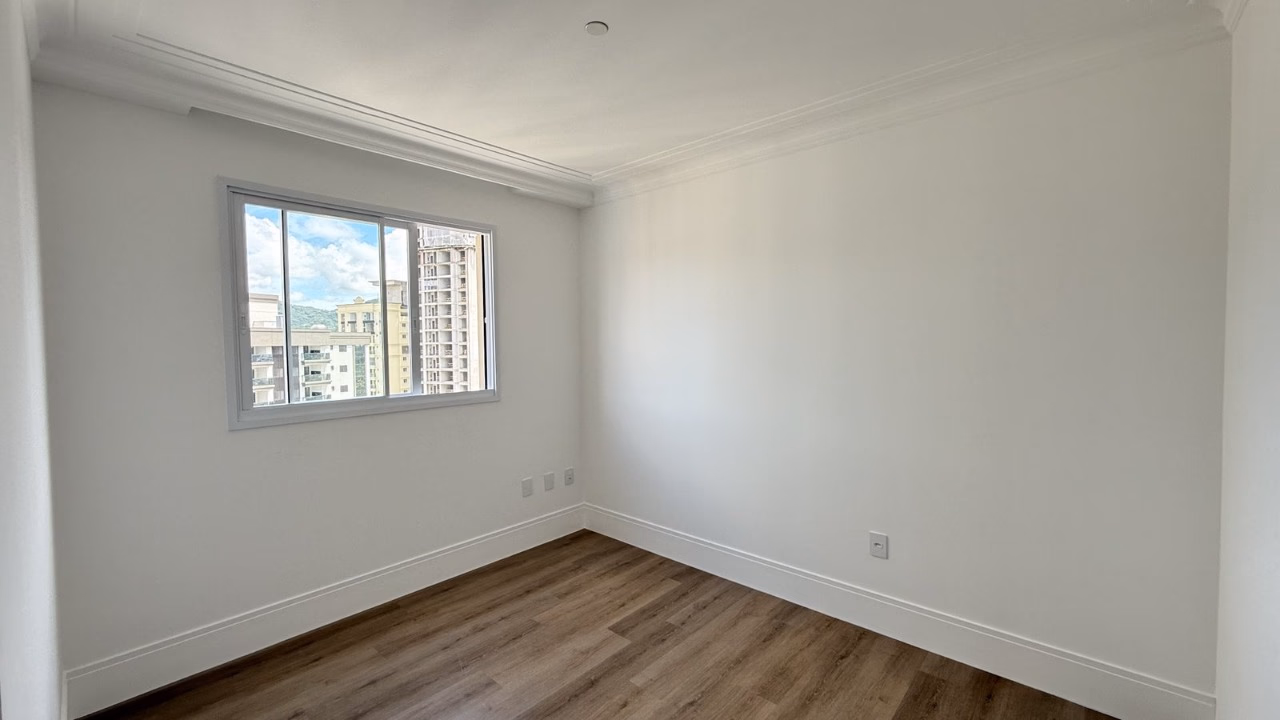 Apartamento 3 suítes em Canto da Praia — Canto da Praia, Itapema