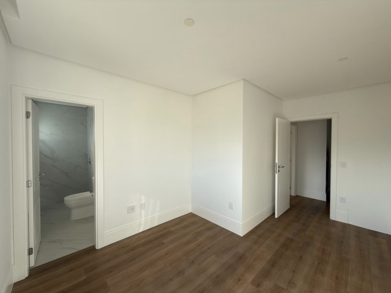Apartamento 4 suítes em Centro — Centro, Itapema