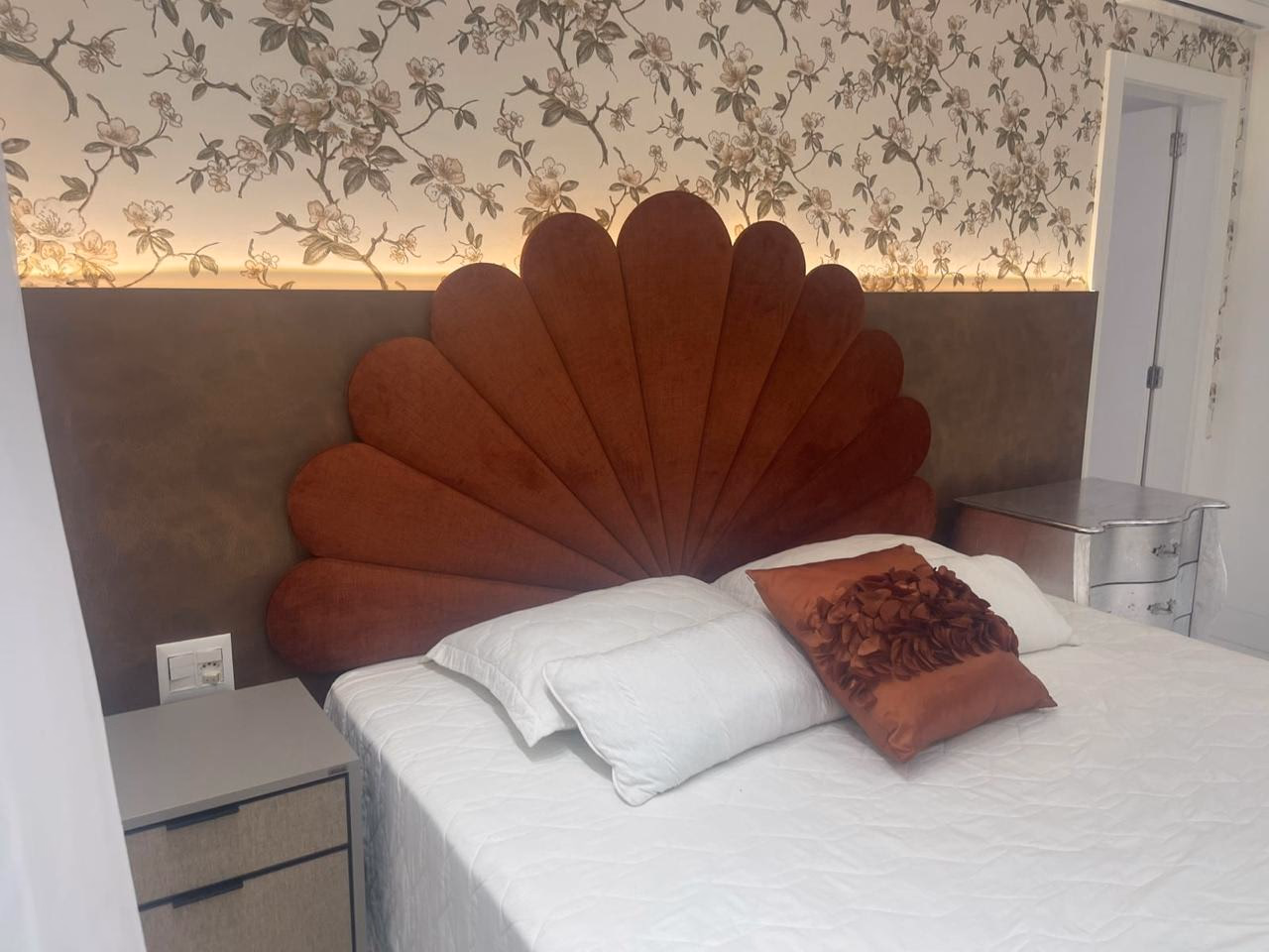 Apartamento 4 suítes em Meia Praia — Meia Praia, Itapema