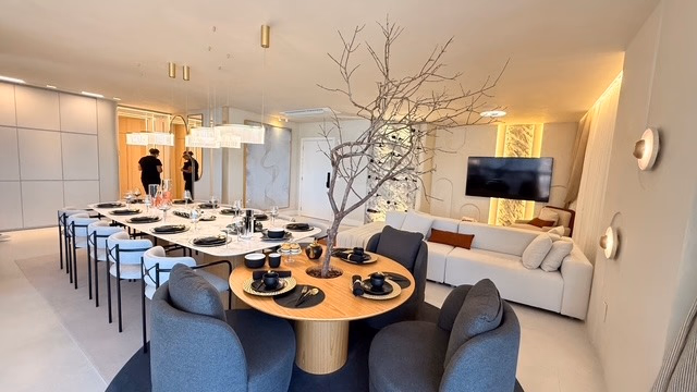 Apartamento 4 suítes em Meia Praia — Meia Praia, Itapema