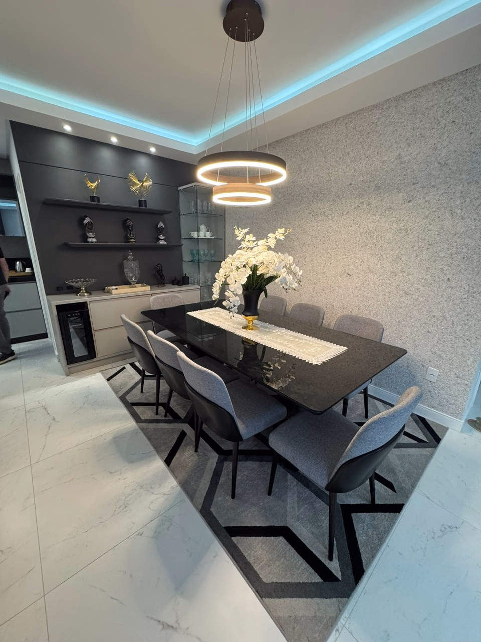 Apartamento 4 suítes em Meia Praia — Meia Praia, Itapema
