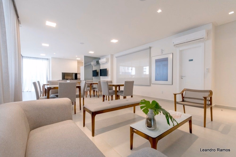 Place Vendome Residence - Rua 234, Bairro Meia Praia, Itapema - SC (21)