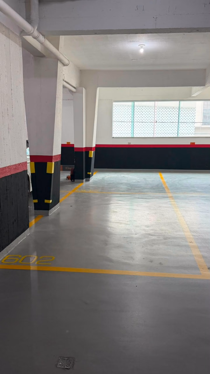 Apartamento 4 suítes em Meia Praia — Meia Praia, Itapema