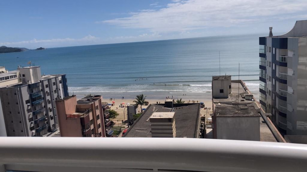Apartamento 4 suítes em Meia Praia — Meia Praia, Itapema