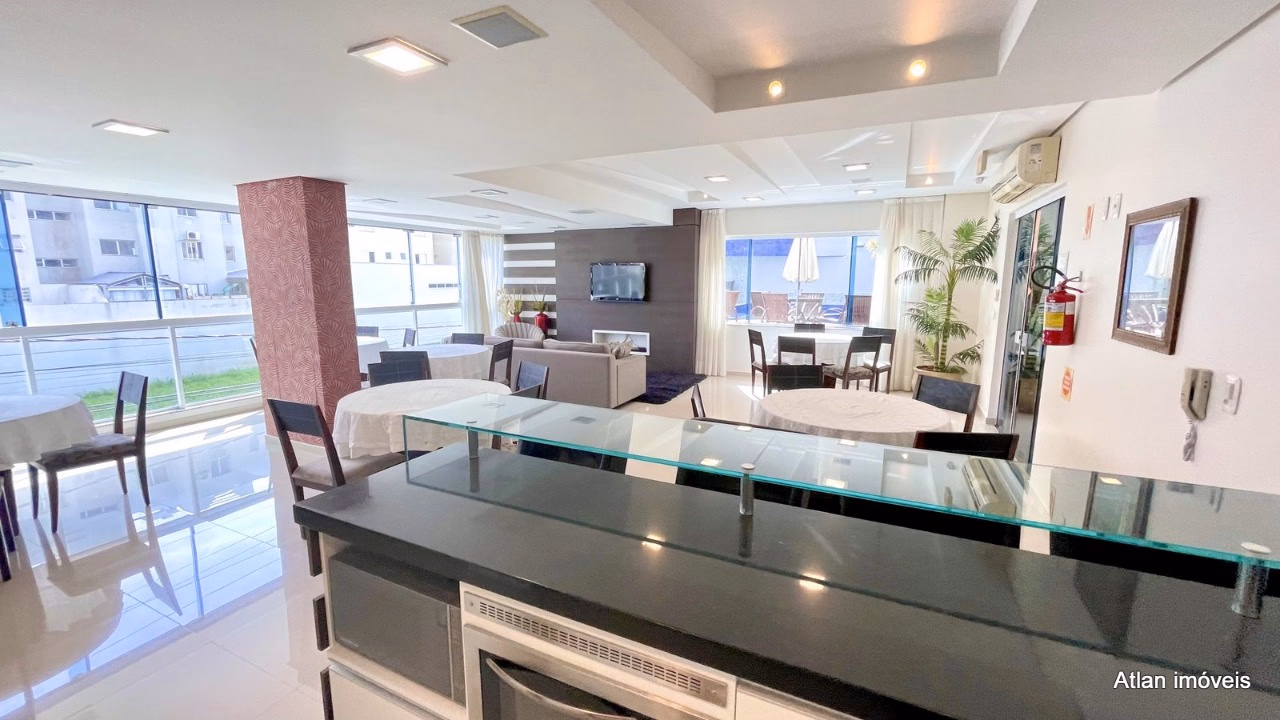 Apartamento quadra mar a venda em Meia Praia, Itapema-SC (17)