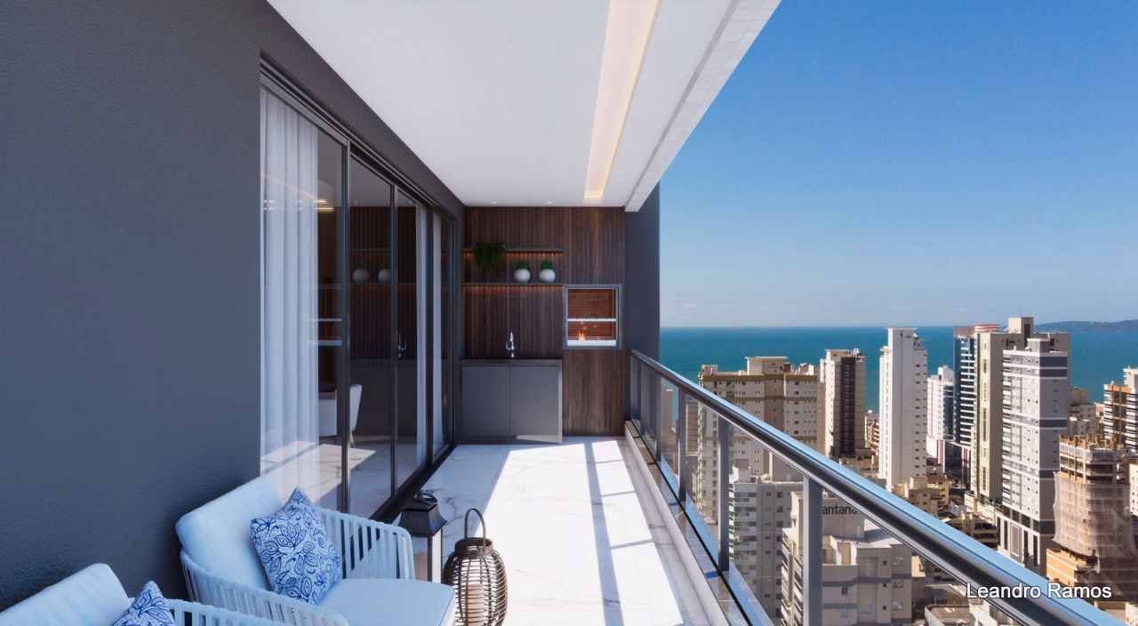 Apartamento 3 suítes em Meia Praia — Meia Praia