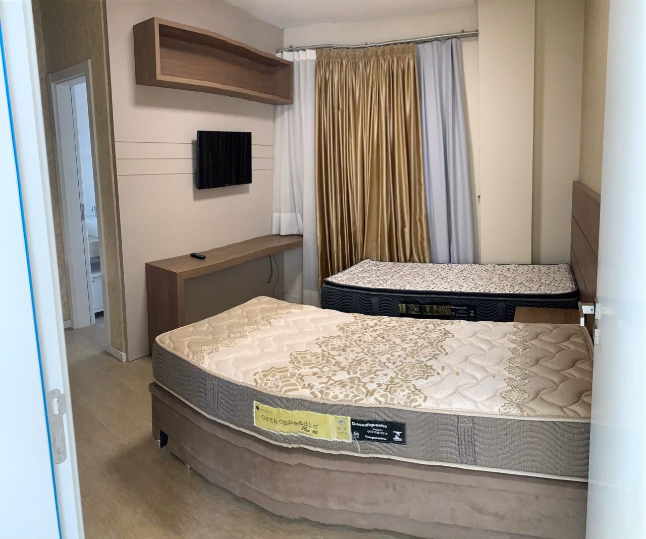 Apartamento 3 suítes em Meia Praia — Meia Praia, Itapema