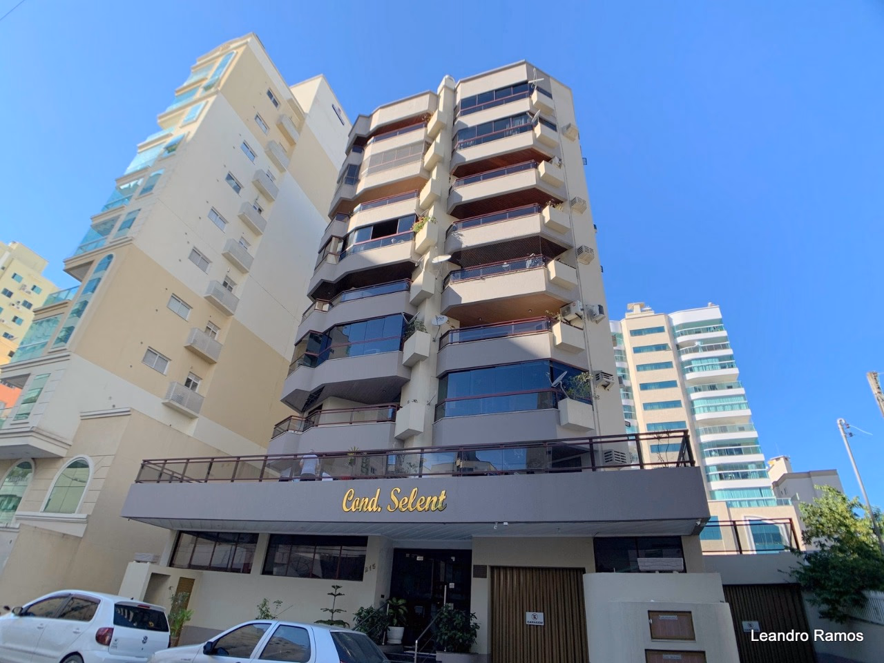Selent Residencial — Meia Praia