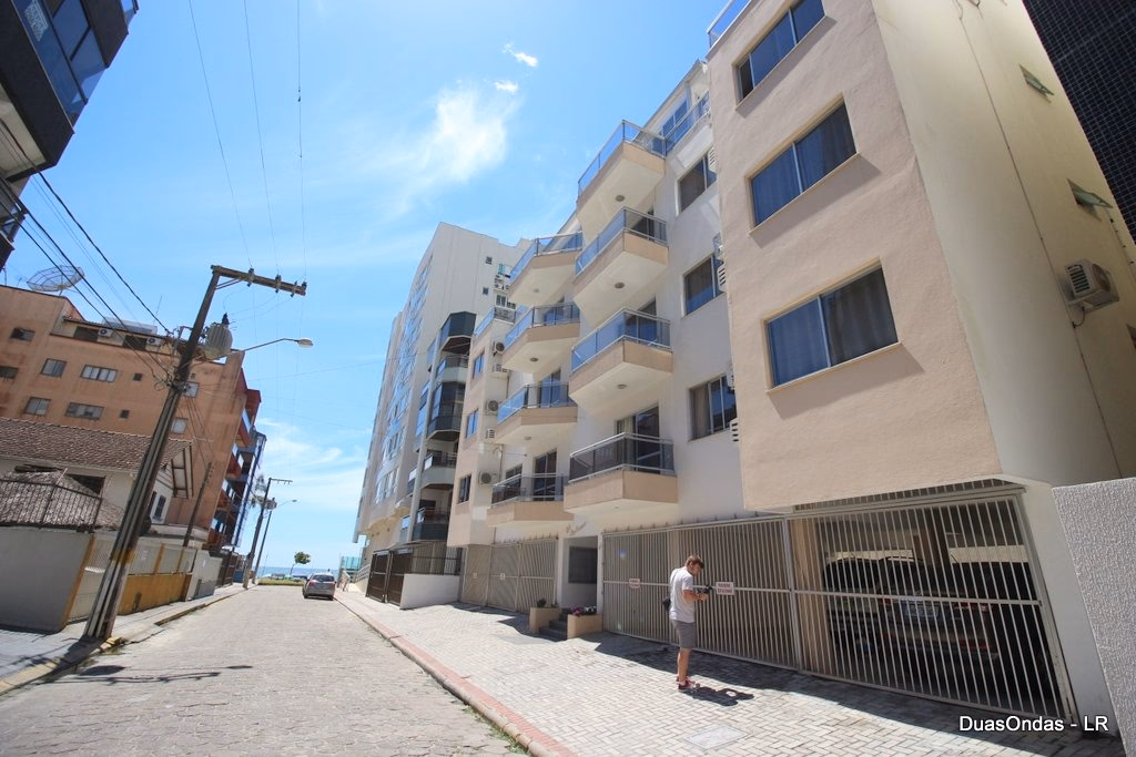 Parthenon — Meia Praia
