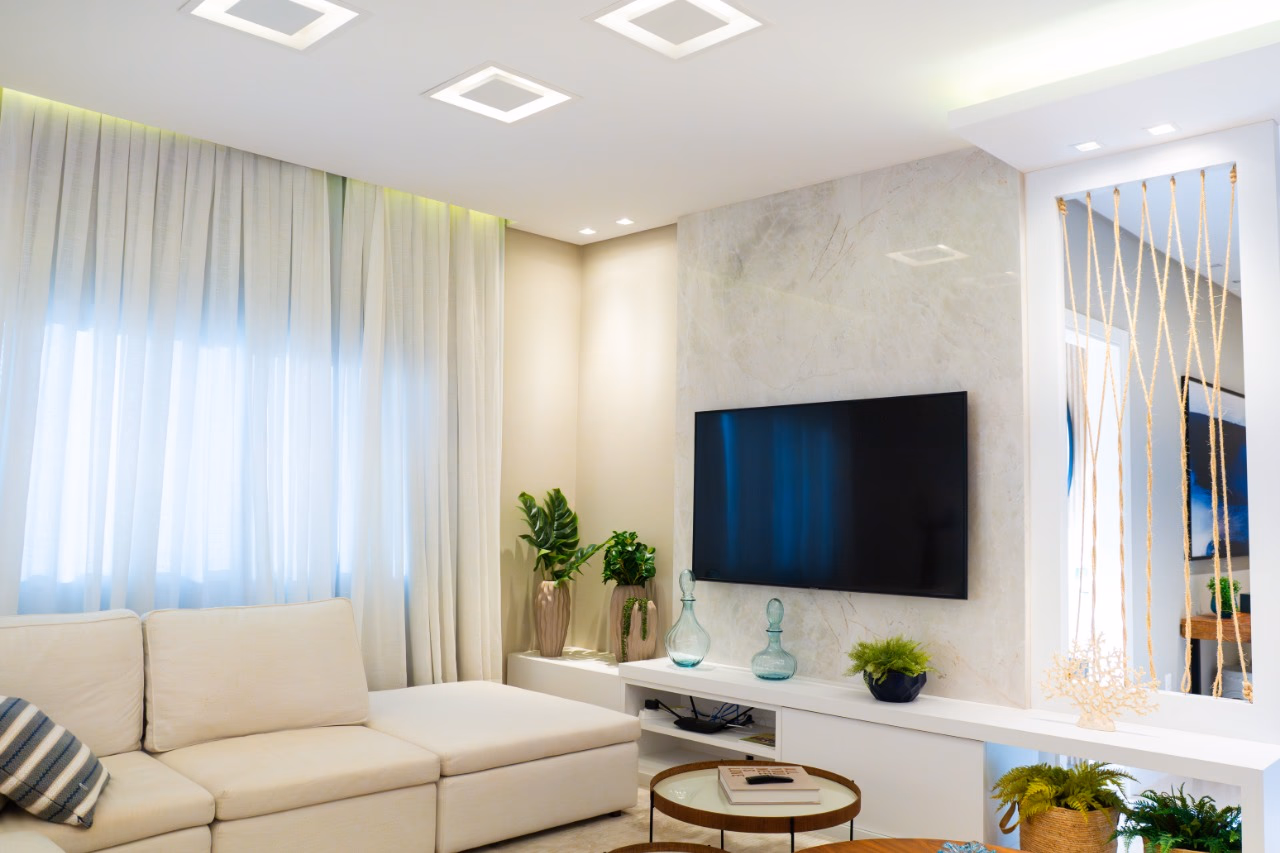 Apartamento 4 suítes em Meia Praia — Meia Praia, Itapema