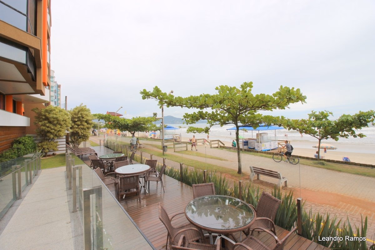 Luana Residence — Meia Praia