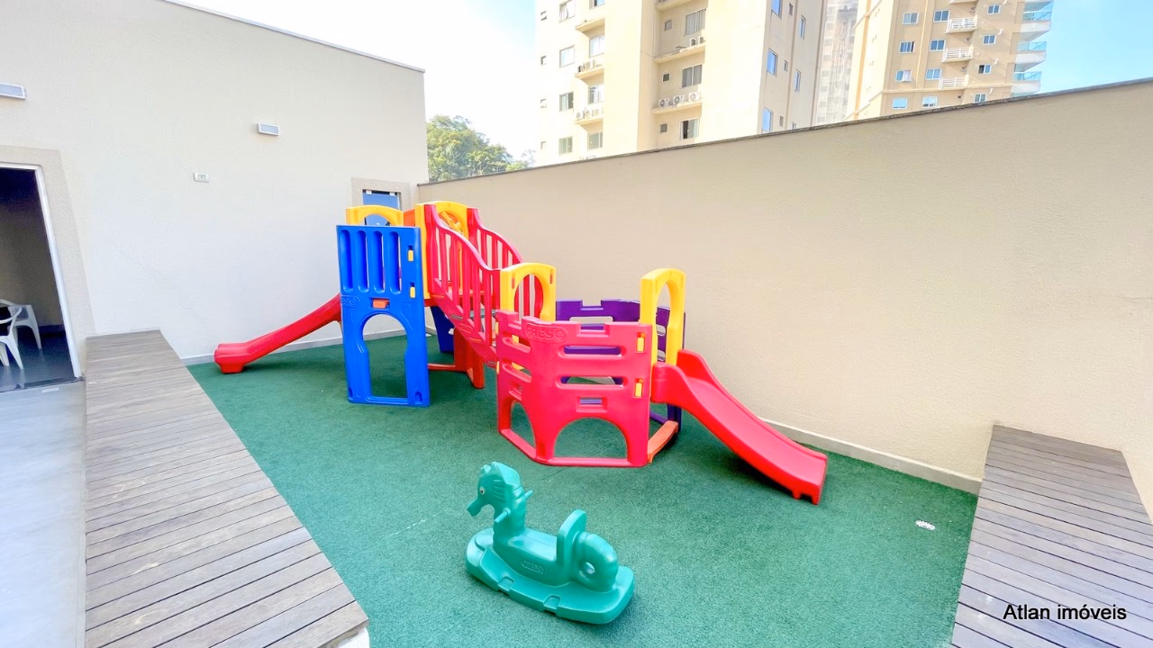 Apartamento a venda em Itapema Res Piazza Mayor (2)