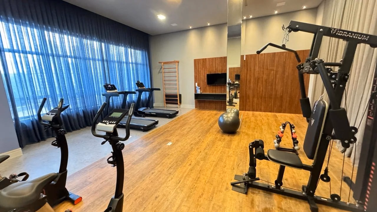 Residencial Zurich, Rua 212, Bairro Meia Praia, Itapema - SC (8)