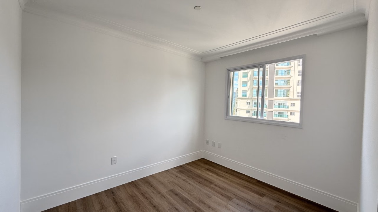 Apartamento 3 suítes em Canto da Praia — Canto da Praia, Itapema