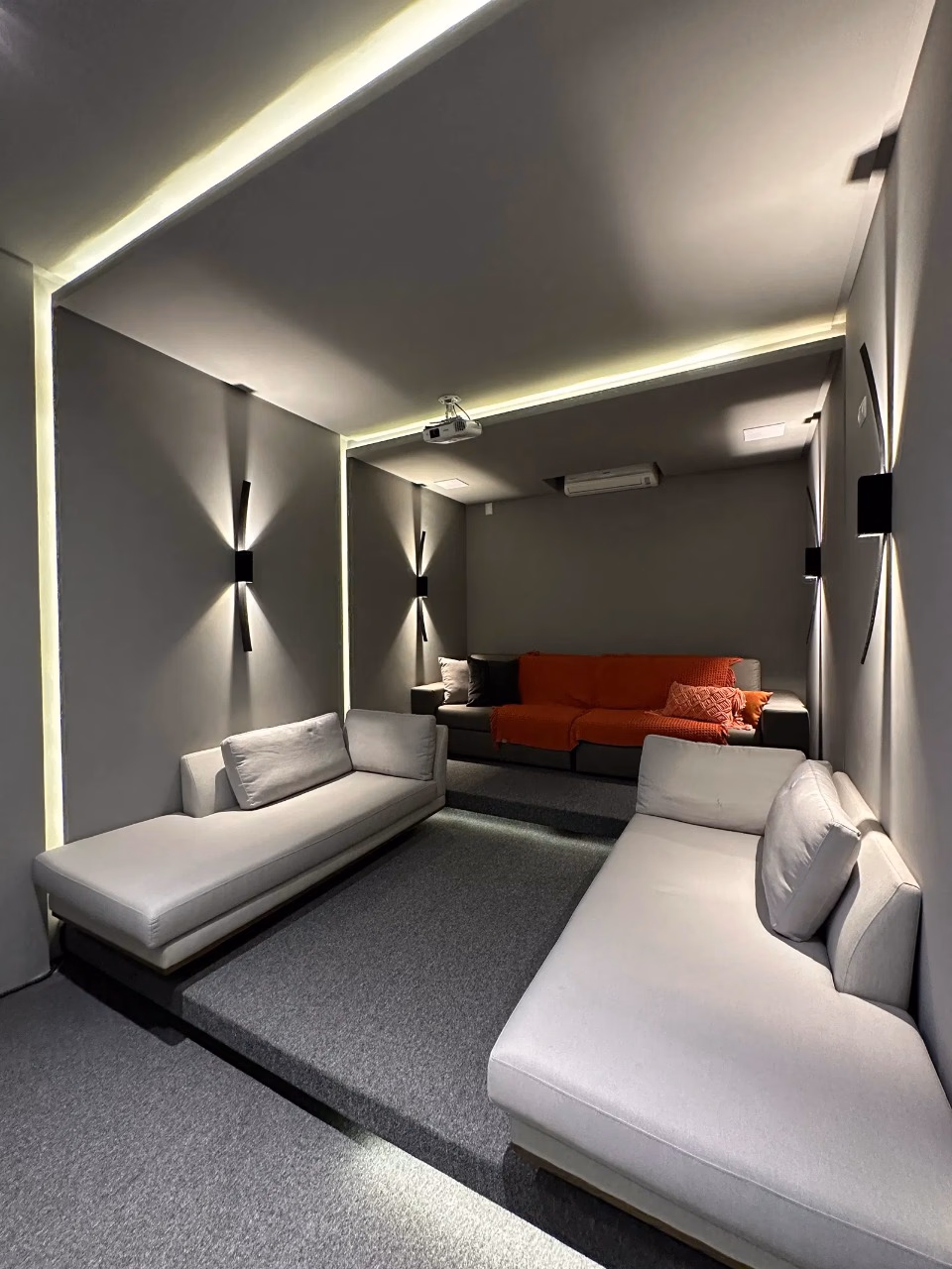 Apartamento á venda, Abu Dhabi - Rua 234, Bairro Meia Praia, Itapema - SC (13)