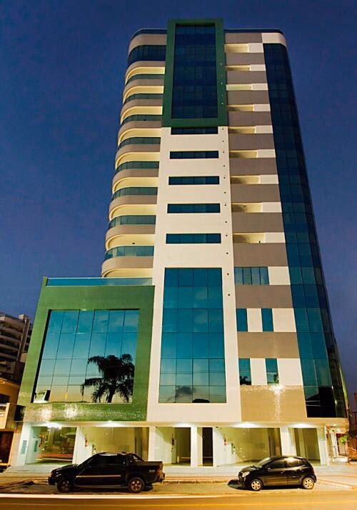 Ilhas Cayman Residencial — Centro