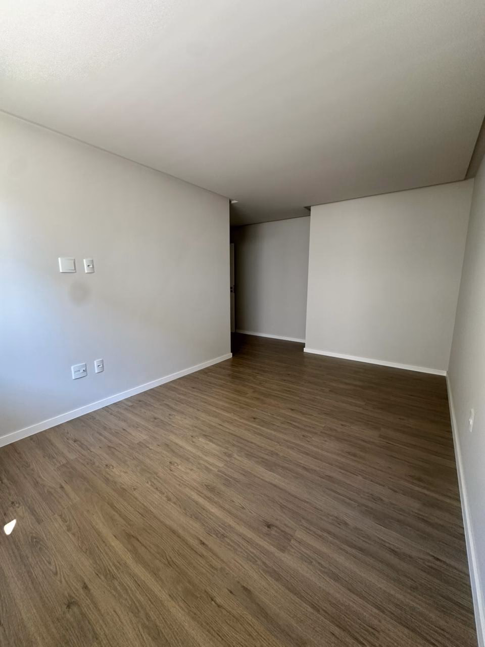 Apartamento 4 suítes em Meia Praia — Meia Praia, Itapema