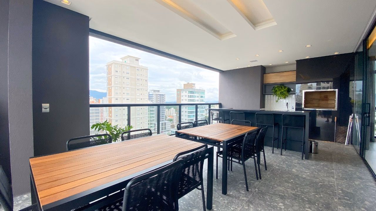 Apartamento a venda em Meia Praia, Itapema (30)