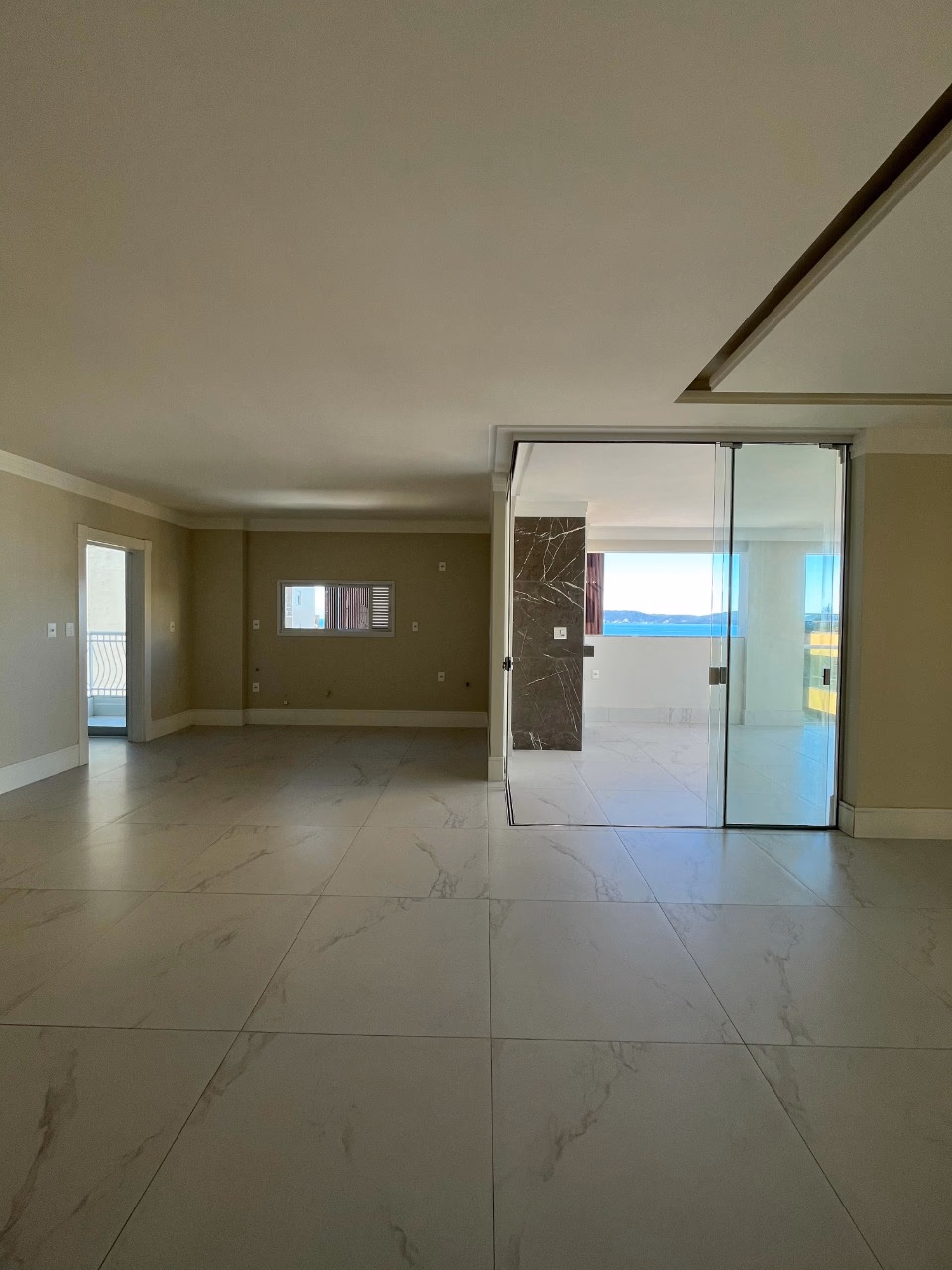 Apartamento 4 suítes em Centro — Centro, Itapema