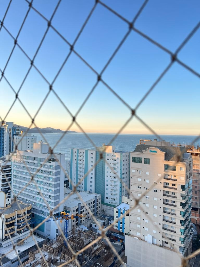 Apartamento 3 suítes em Meia Praia — Meia Praia, Itapema