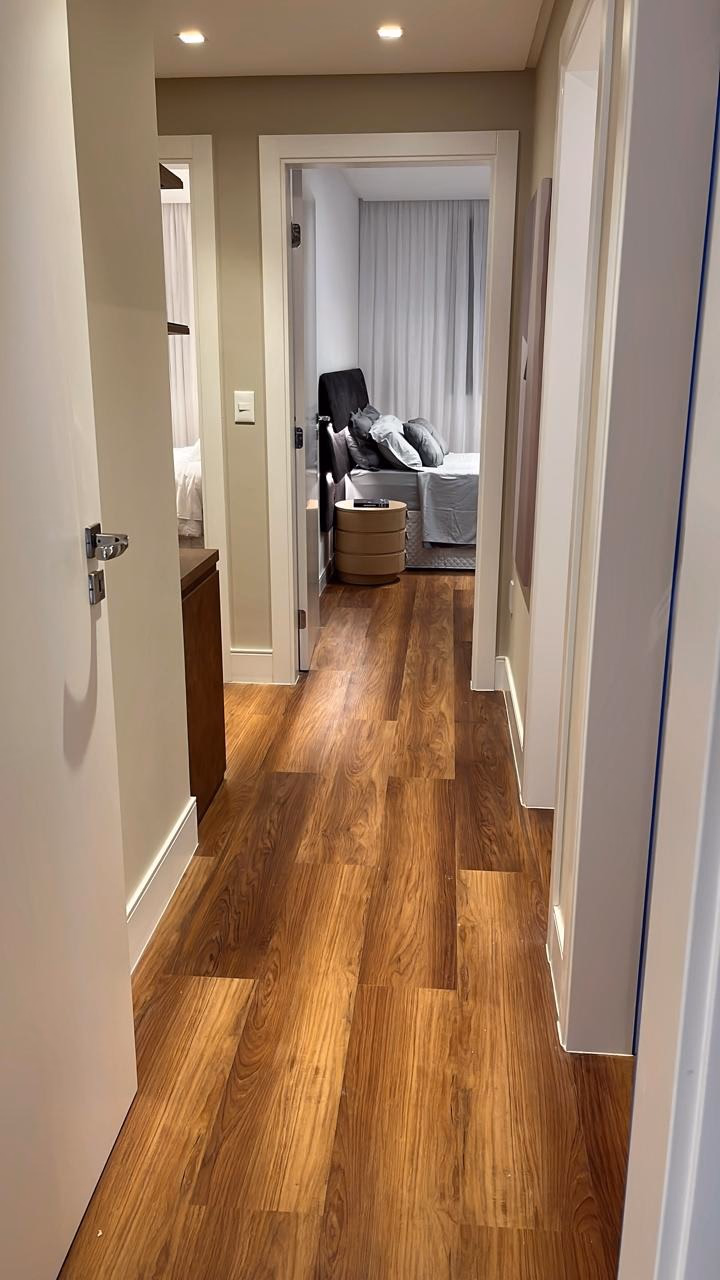 Apartamento 4 suítes em Meia Praia — Meia Praia, Itapema