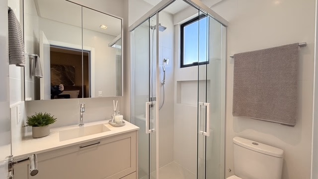 Apartamento 3 suítes em Meia Praia — Meia Praia, Itapema