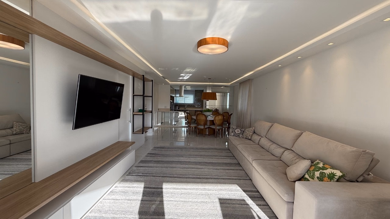 Apartamento 4 suítes em Meia Praia — Meia Praia, Itapema
