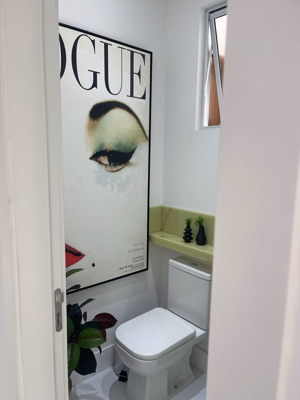 Apartamento 4 suítes em Meia Praia — Meia Praia, Itapema