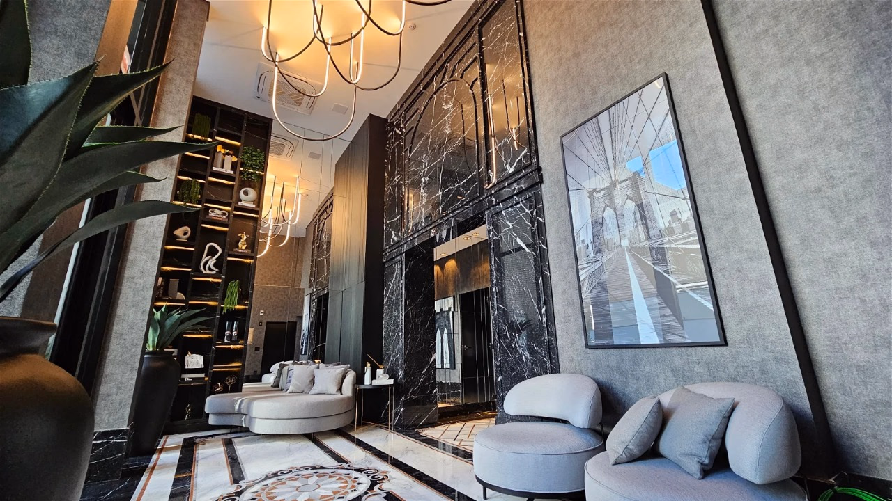Residencial Brooklyn Tower - Rua 236, Bairro Meia Praia, Itapema - SC (1)