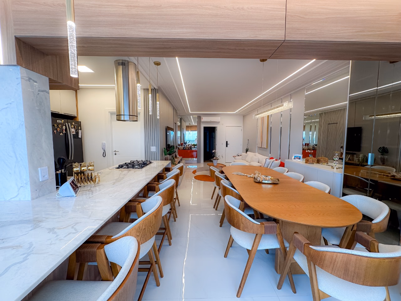 Apartamento 4 suítes em Centro — Centro, Itapema