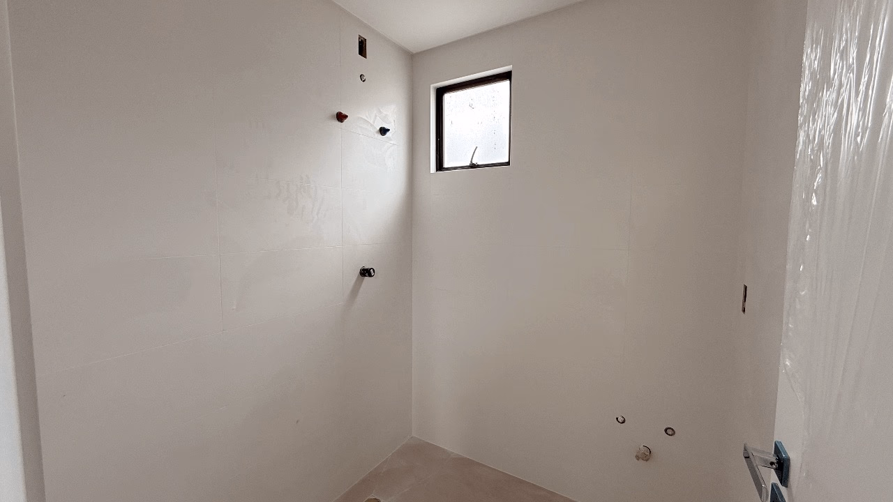 Apartamento 3 suítes em Meia Praia — Meia Praia, Itapema