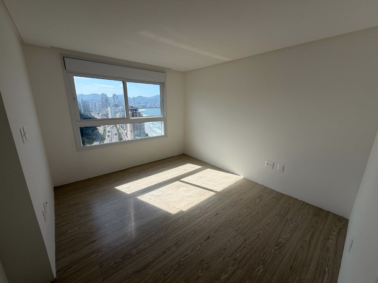 Apartamento 4 suítes em Centro — Centro, Itapema