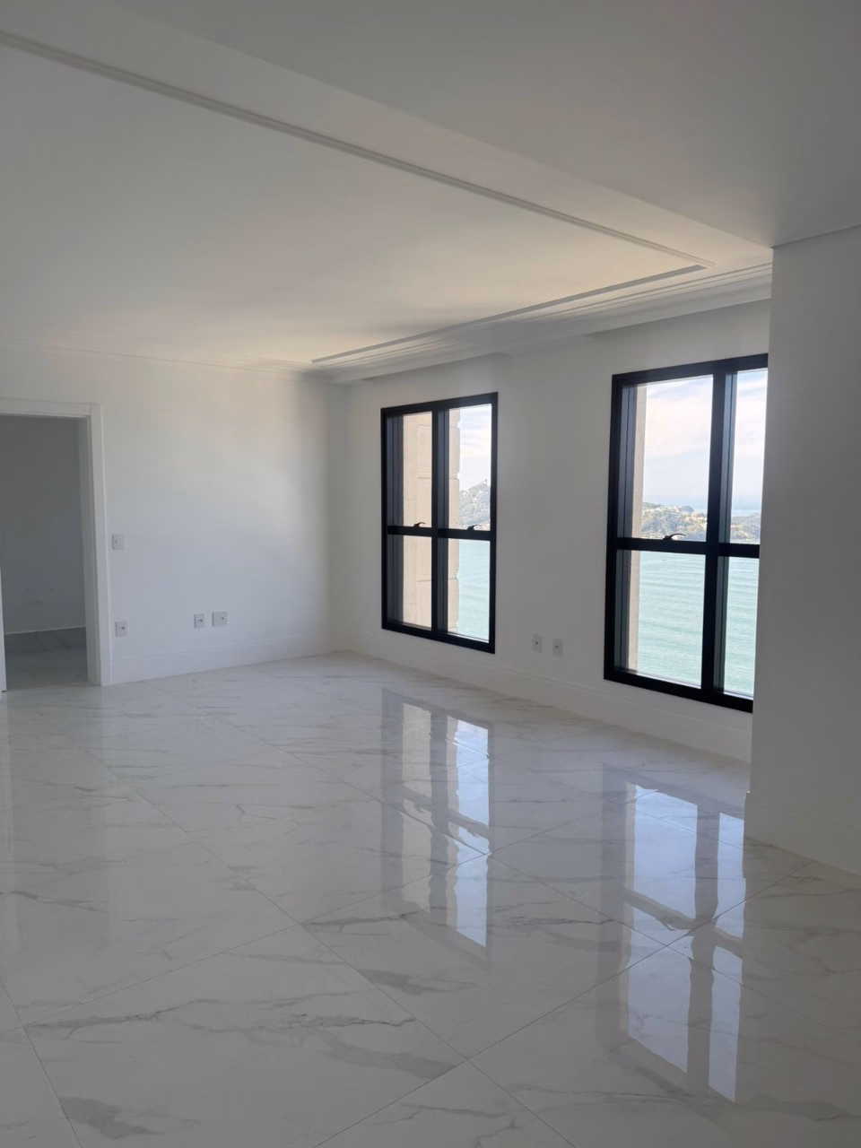 Apartamento 5 suítes em Centro — Centro, Itapema