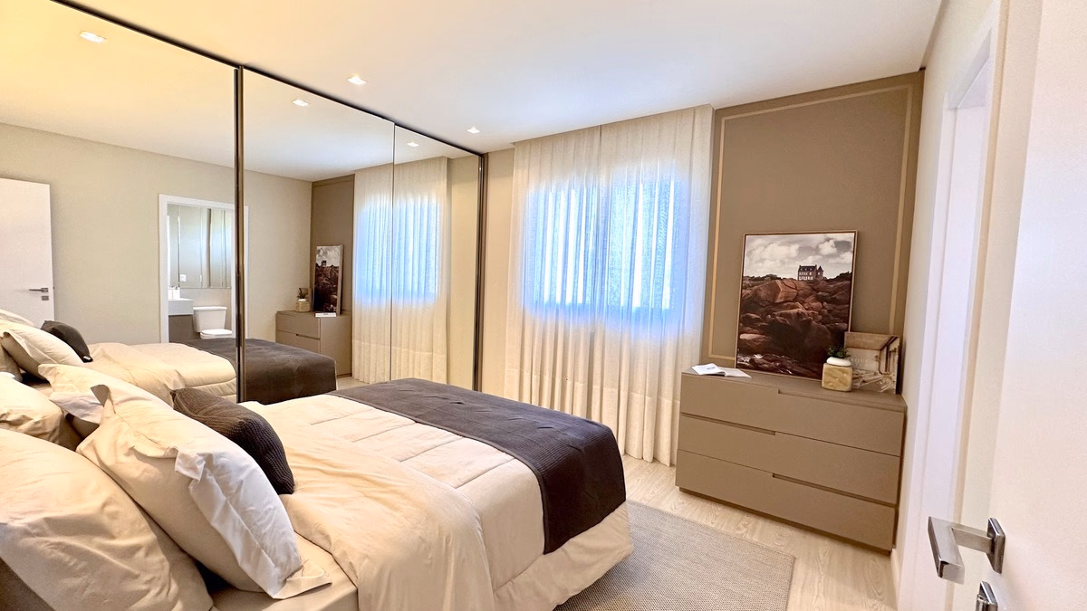 Apartamento 3 suítes em Meia Praia — Meia Praia, Itapema