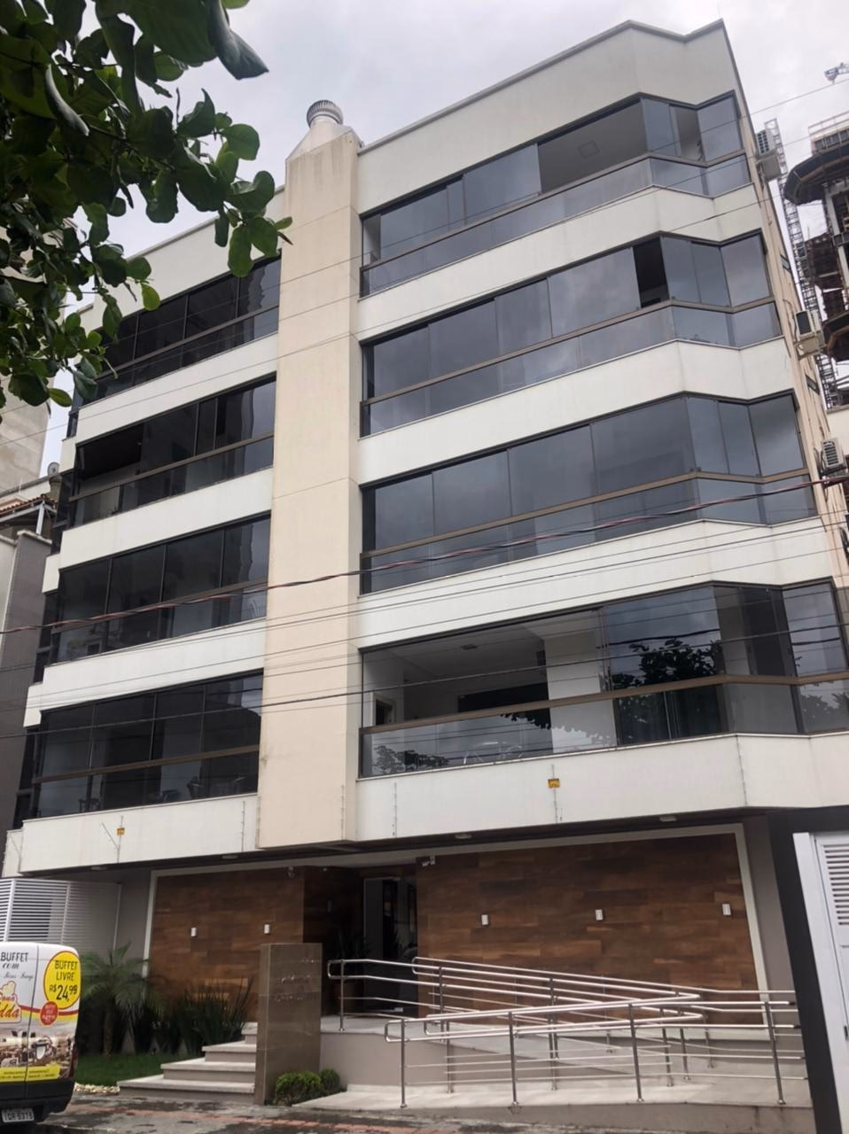 Bruno e Giovani Residencial — Meia Praia