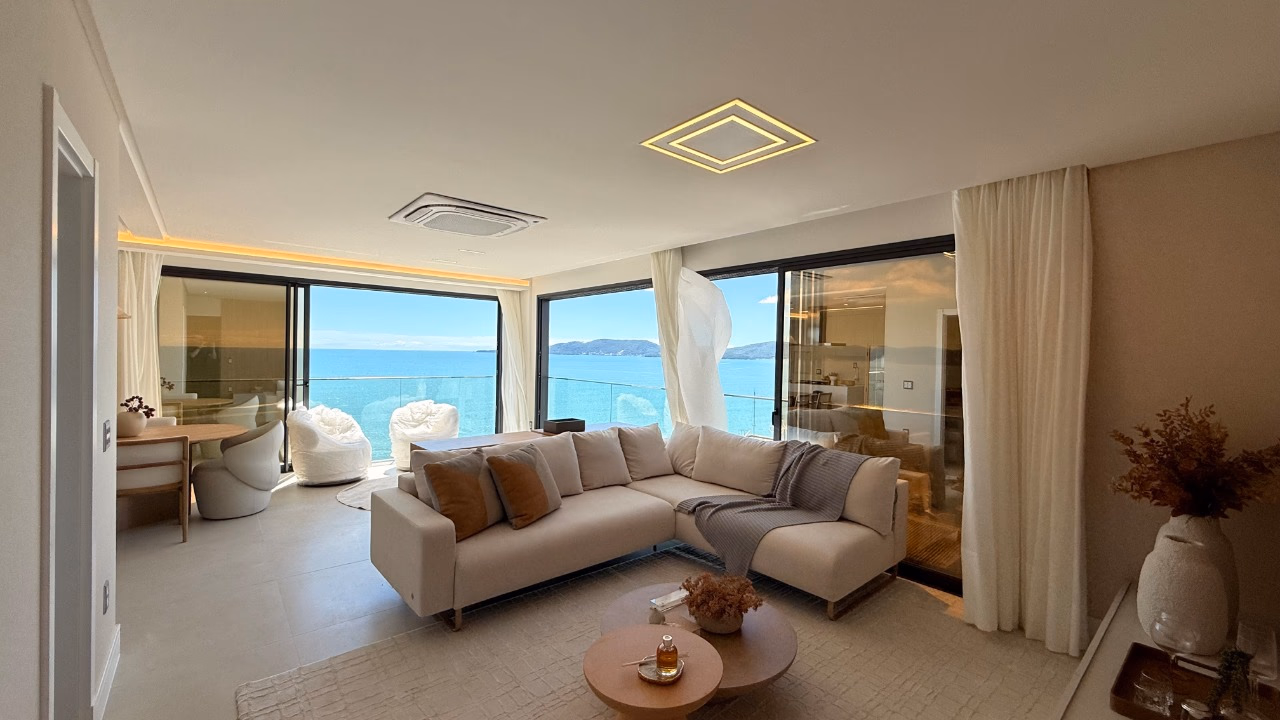 Apartamento 3 suítes em Meia Praia — Meia Praia, Itapema