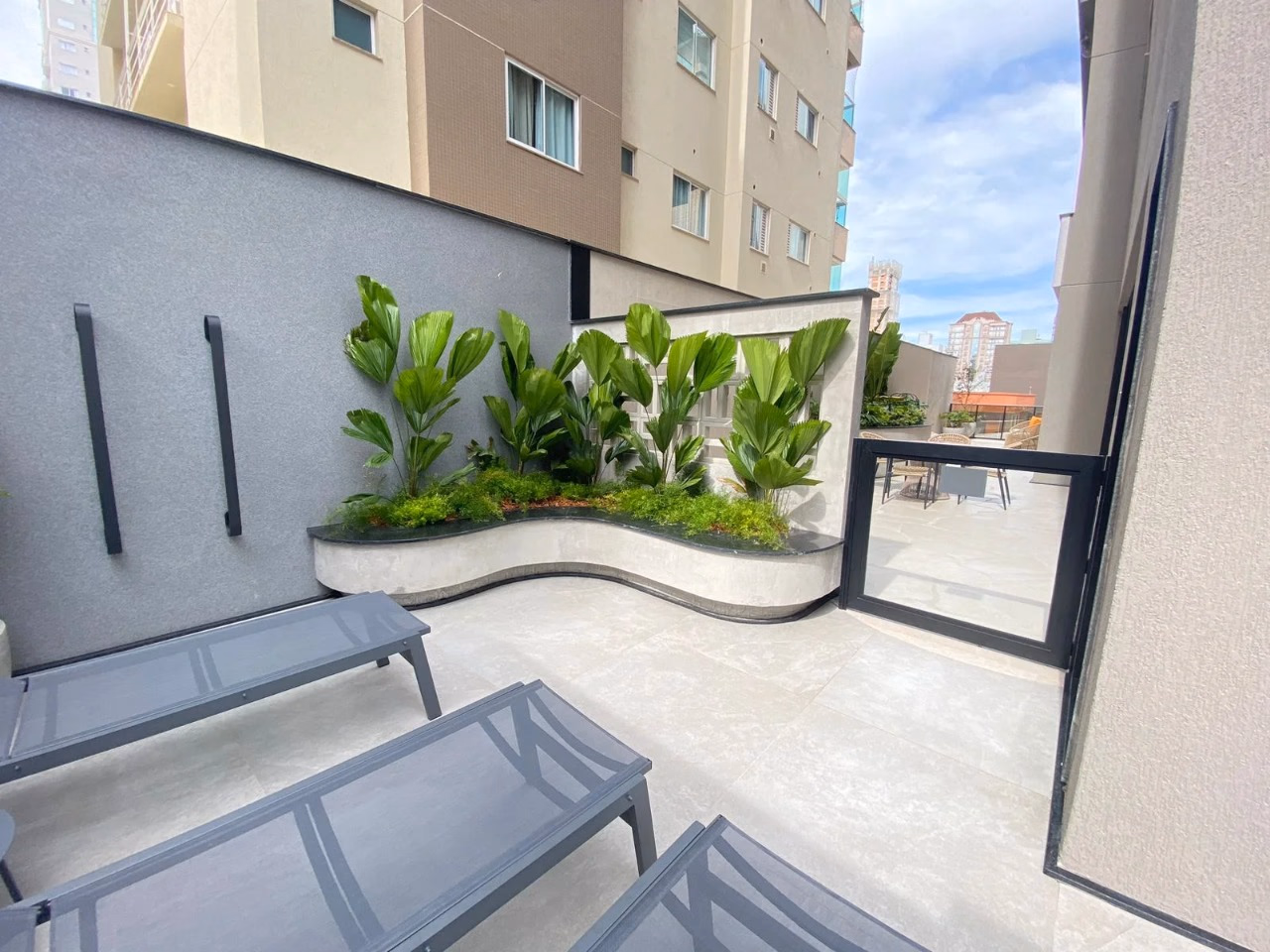 Residencial Avant Garde - Rua 305, Bairro Meia Praia, Itapema - SC (8)