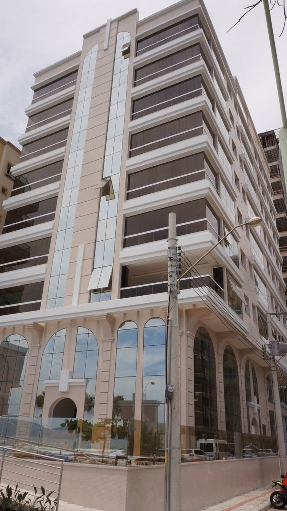 Manchester Residencial — Meia Praia