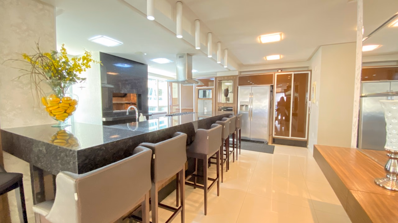 Apartamento a venda em Meia Prai, Itapema (35)