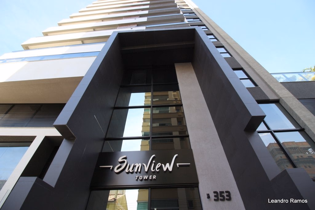 Sunview Tower Residence — Meia Praia