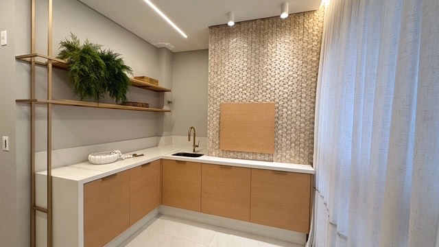 Apartamento 3 suítes em Meia Praia — Meia Praia, Itapema