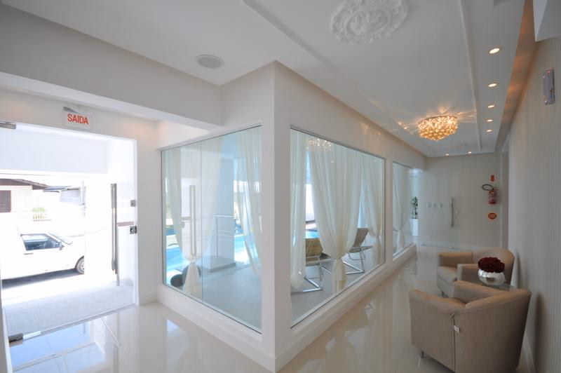 Apartamento 3 suítes em Meia Praia — Meia Praia, Itapema