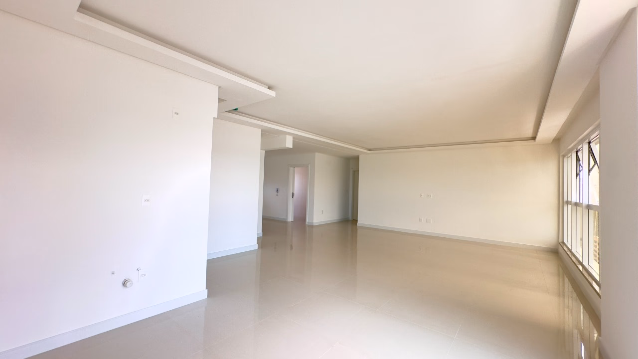 Apartamento 4 suítes em Meia Praia — Meia Praia, Itapema