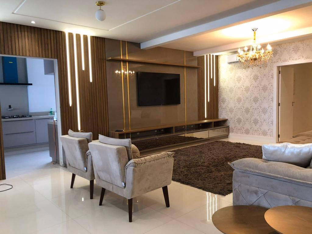Apartamento 4 suítes em Meia Praia — Meia Praia, Itapema
