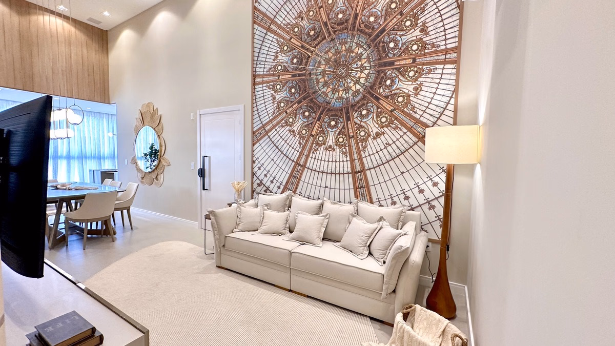 Apartamento 3 suítes em Meia Praia — Meia Praia