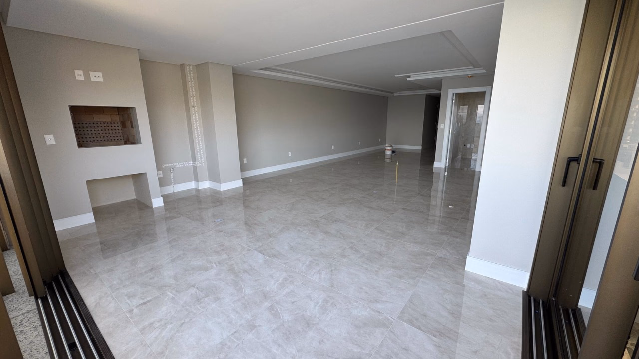 Apartamento 4 suítes em Centro — Centro, Itapema