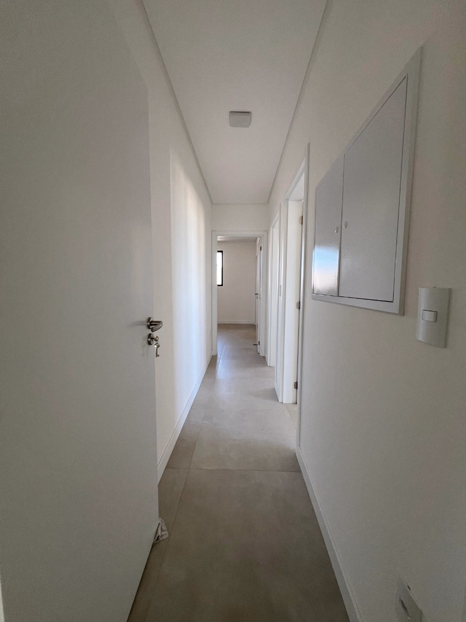 Apartamento 3 suítes em Meia Praia — Meia Praia, Itapema