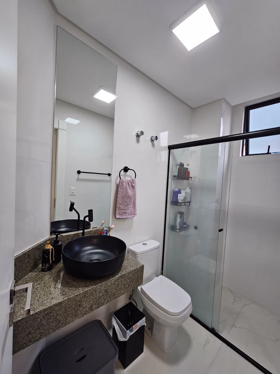 Apartamento 3 suítes em Meia Praia — Meia Praia, Itapema