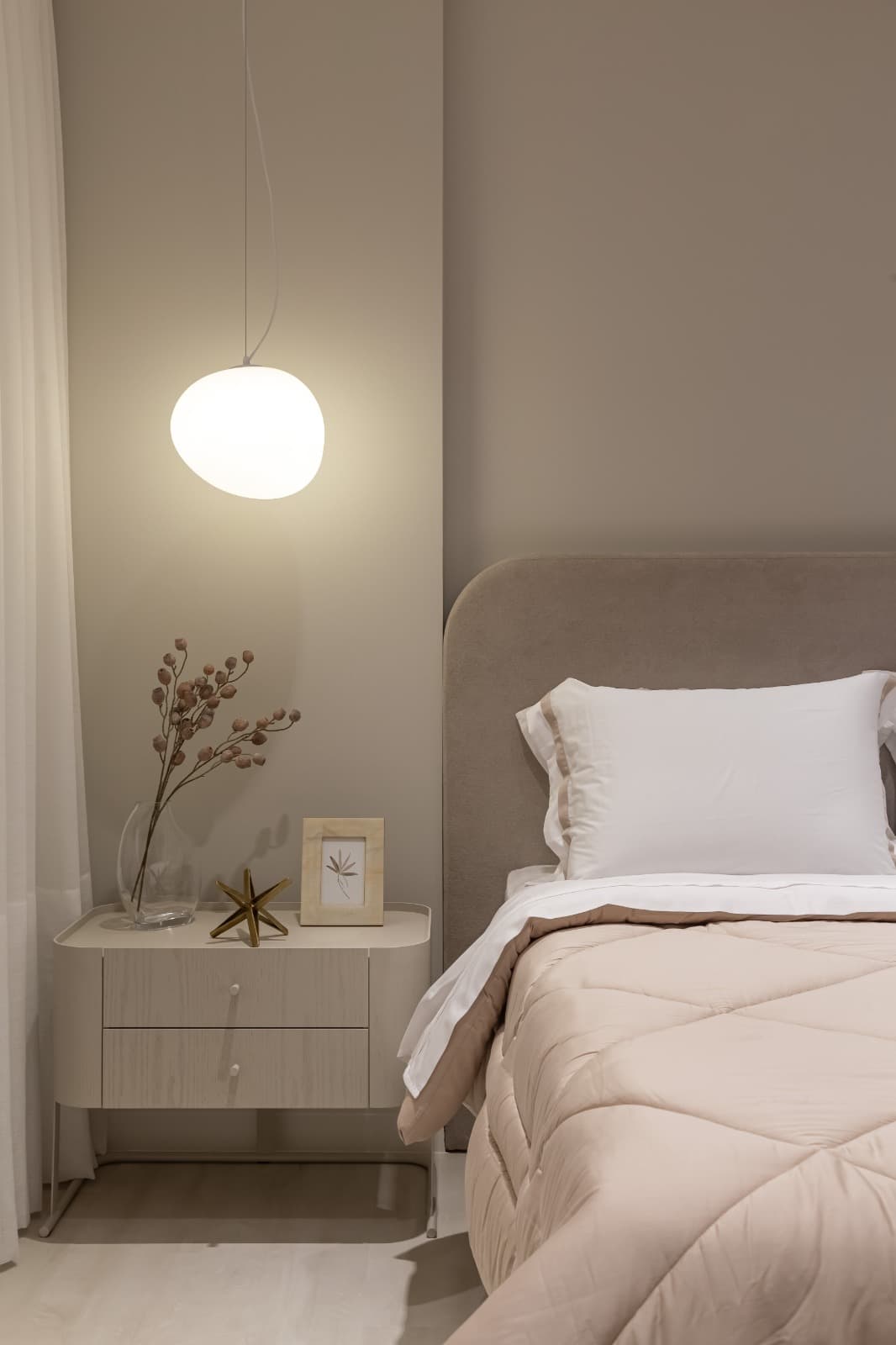 Apartamento 4 suítes em Meia Praia — Meia Praia, Itapema