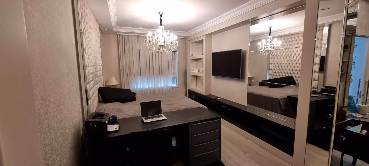 Apartamento 4 suítes em Meia Praia — Meia Praia, Itapema